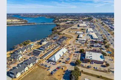 1200 Crawford Avenue #E-F, Granbury, TX 76048 - Photo 11