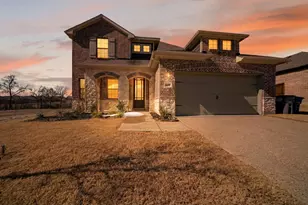 2409 Lost Crk Dr, Melissa, TX 75454 - Photo 3