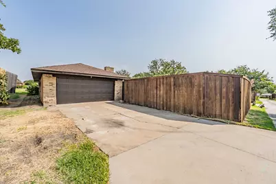1946 Chesham Drive, Carrollton, TX 75007 - Photo 3