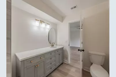 1946 Chesham Drive, Carrollton, TX 75007 - Photo 27