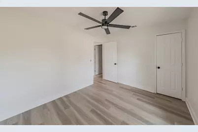 1946 Chesham Drive, Carrollton, TX 75007 - Photo 35