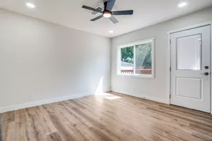 237 Easton Rd, Dallas, TX 75218 - Photo 21