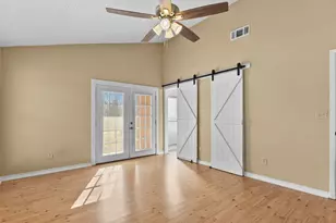 6088 County Rd 1804, Jacksonville, TX 75766 - Photo 15