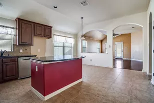 2400 Gold Rush Dr, McKinney, TX 75071 - Photo 5