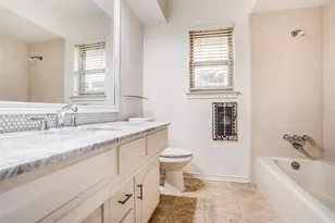 7507 Meadow Oaks Dr, Dallas, TX 75230 - Photo 19