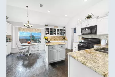 2625 Cheverny Drive, McKinney, TX 75070 - Photo 3