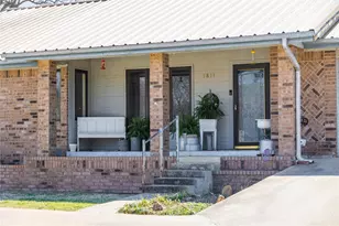 1811 Saylor St, Goldthwaite, TX 76844 - Photo 3