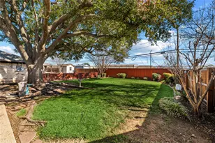 1807 Rhinevalley Dr, Arlington, TX 76012 - Photo 35