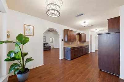 1807 Rhinevalley Drive, Arlington, TX 76012 - Photo 17