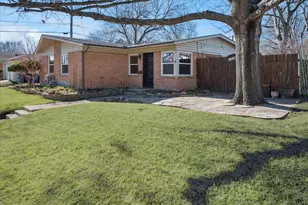 9705 Ash Creek Dr, Dallas, TX 75228 - Photo 3