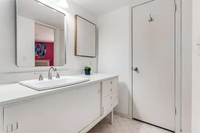 4044 Buena Vista Street #220, Dallas, TX 75204 - Photo 15