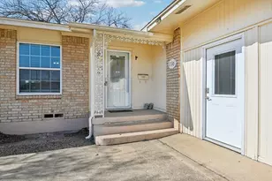 596 Surf St, Lewisville, TX 75067 - Photo 3