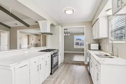 596 Surf Street, Lewisville, TX 75067 - Photo 13