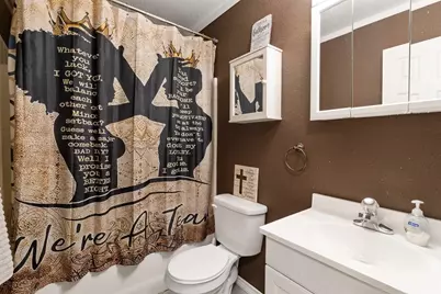 812 Barber Avenue, Cleburne, TX 76031 - Photo 19