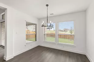 413 Newpark Blvd, DeSoto, TX 75115 - Photo 9