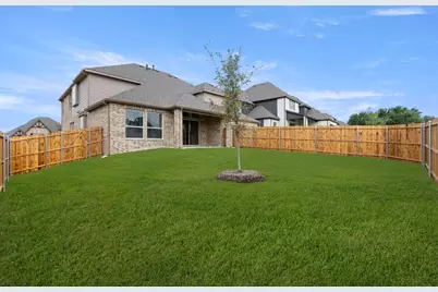 413 Newpark Boulevard, DeSoto, TX 75115 - Photo 35