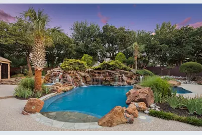 585 N Peytonville Avenue, Southlake, TX 76092 - Photo 33