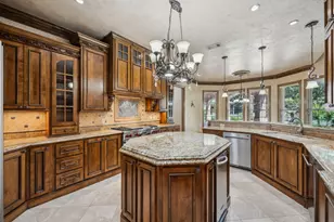 585 N Peytonville Ave, Southlake, TX 76092 - Photo 9