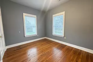 310 E Parks Ave, Waxahachie, TX 75165 - Photo 11