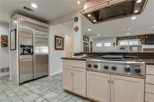 10404 Boedeker St, Dallas, TX 75230 - Photo 11