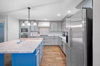 1213 Briar Hollow Lane, Garland, TX 75043 - Photo 13