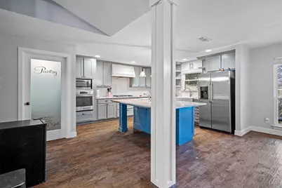 1213 Briar Hollow Lane, Garland, TX 75043 - Photo 9