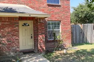2704 Clemson Cir, Rowlett, TX 75088 - Photo 1