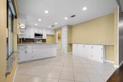 1102 Lena Street, Cleburne, TX 76033 - Photo 9