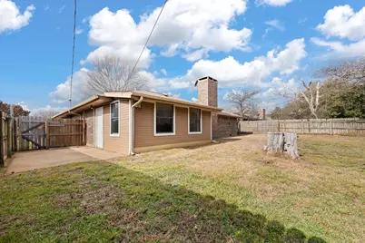 1102 Lena Street, Cleburne, TX 76033 - Photo 33