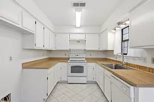 5909 Lake Hubbard Pkwy, Garland, TX 75043 - Photo 5
