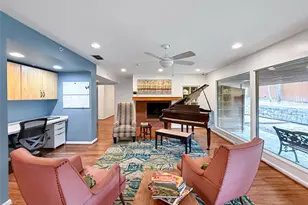 921 9th St, Grand Prairie, TX 75050 - Photo 17