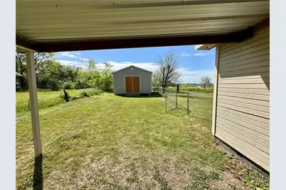 900 W Avenue F, Midlothian, TX 76065 - Photo 11