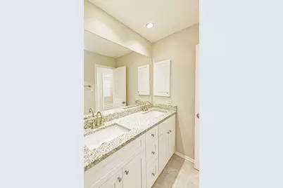 2405 Hopkins Drive, Plano, TX 75025 - Photo 13