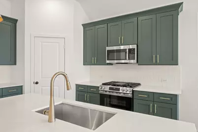 661 Tyronza Drive, Justin, TX 76247 - Photo 11