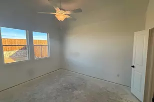 661 Tyronza Dr, Justin, TX 76247 - Photo 15