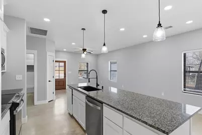 1004 W Hanna Street, Denison, TX 75020 - Photo 11