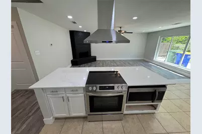 8237 Albert Street, White Settlement, TX 76108 - Photo 9