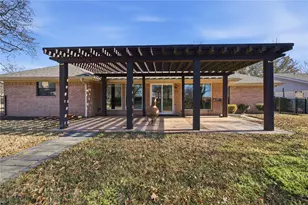 195 Enchanted Dr, Enchanted Oaks, TX 75156 - Photo 17