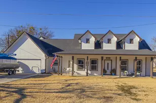 4000 Sioux Ct, Granbury, TX 76048 - Photo 1