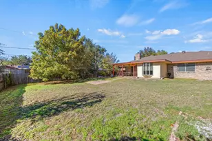 7258 Brentwood Stair Rd, Fort Worth, TX 76112 - Photo 25