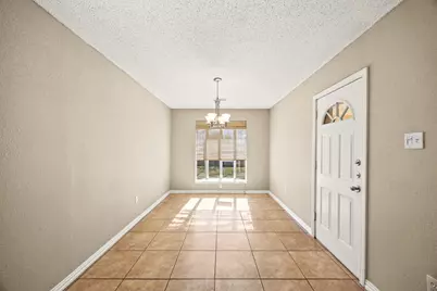 7258 Brentwood Stair Road, Fort Worth, TX 76112 - Photo 7