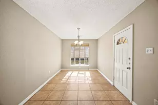 7258 Brentwood Stair Rd, Fort Worth, TX 76112 - Photo 7