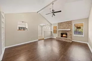 7258 Brentwood Stair Rd, Fort Worth, TX 76112 - Photo 11