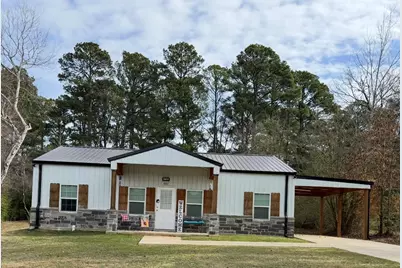 1802 Myrtlewood Drive, Marshall, TX 75672 - Photo 1