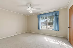 300 Red River Dr, Whitesboro, TX 76273 - Photo 27