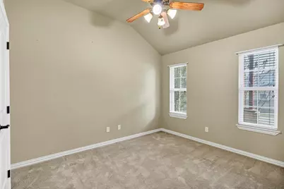 125 Camelot Street, Glen Rose, TX 76043 - Photo 29