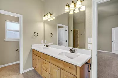 125 Camelot Street, Glen Rose, TX 76043 - Photo 27