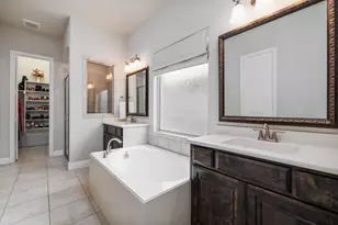 511 Rustic Ln, Euless, TX 76039 - Photo 17