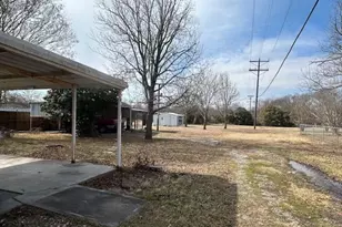 401 S Carter St, Whitewright, TX 75491 - Photo 3