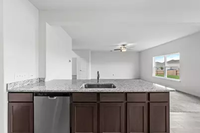 10129 Throttle Lane, Fort Worth, TX 76131 - Photo 3